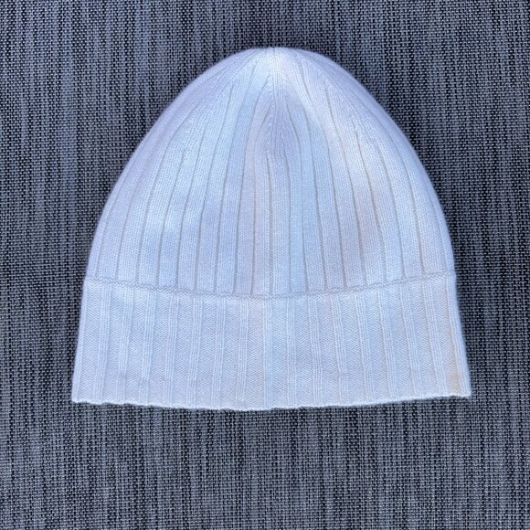 Castlerig Cashmere Beanie Hat Cream Ribbed Knit Toboggan - Picture 1 of 3
